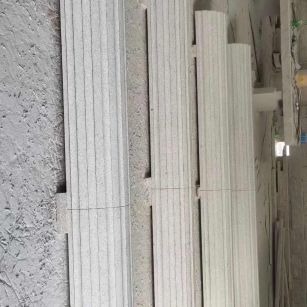 遂宁 花岗岩厂家带你看白麻花岗岩门楼大柱柱皮