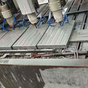 遂宁 芝麻白花岗岩荔枝面盲道雕刻