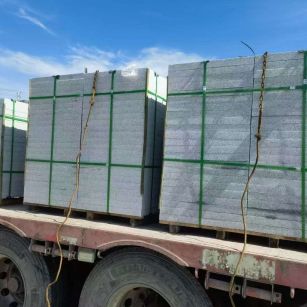 遂宁 芝麻白花岗岩地铺石装车日常