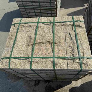 遂宁 黄金麻花岗岩石材自然面蘑菇石成品