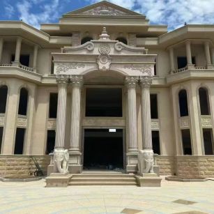 遂宁 黄金麻别墅外墙干挂，大柱，大象，蘑菇石，雕花板