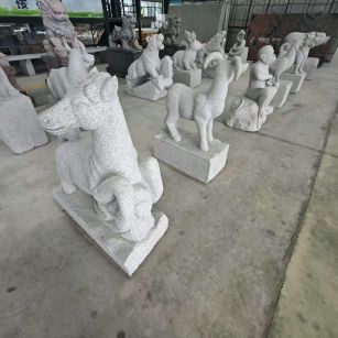 遂宁 芝麻白花岗岩造型立体雕刻——十二生肖