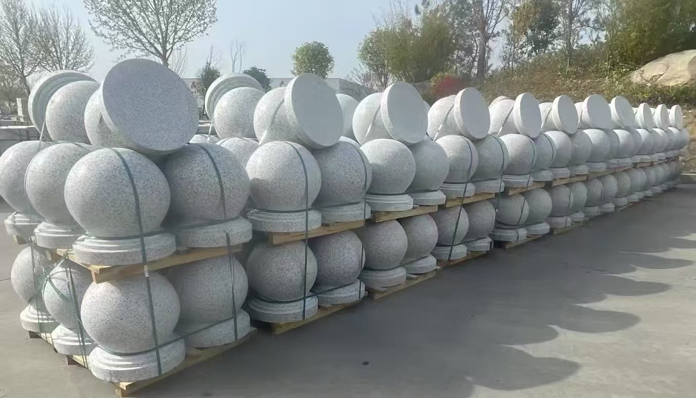遂宁 白麻花岗岩石材圆球，石球，挡车球，隔离球，景观石球，风水球等