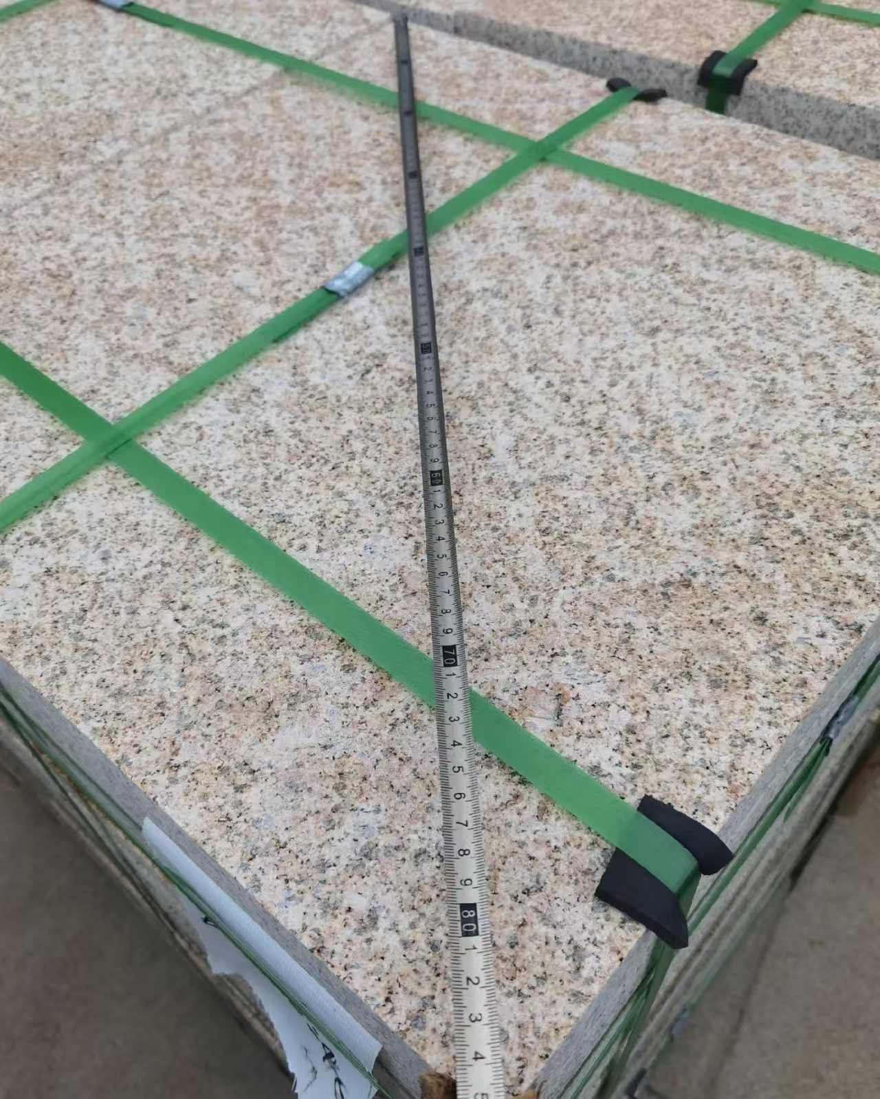 遂宁 黄金麻火烧面地铺石