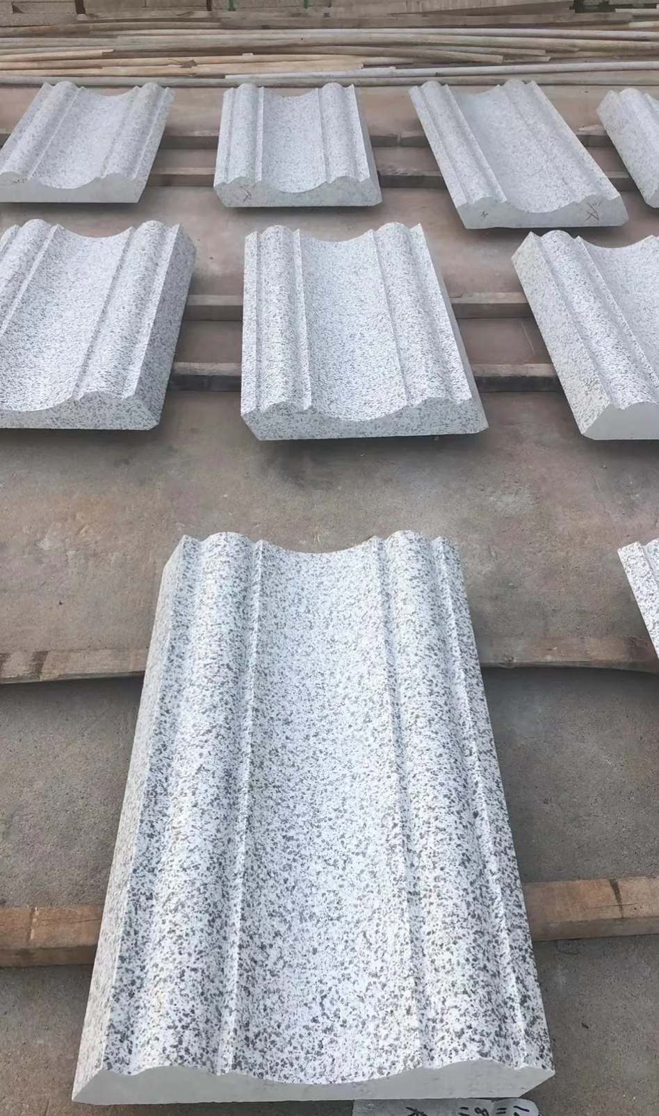 遂宁 白麻花岗岩光面别墅线条