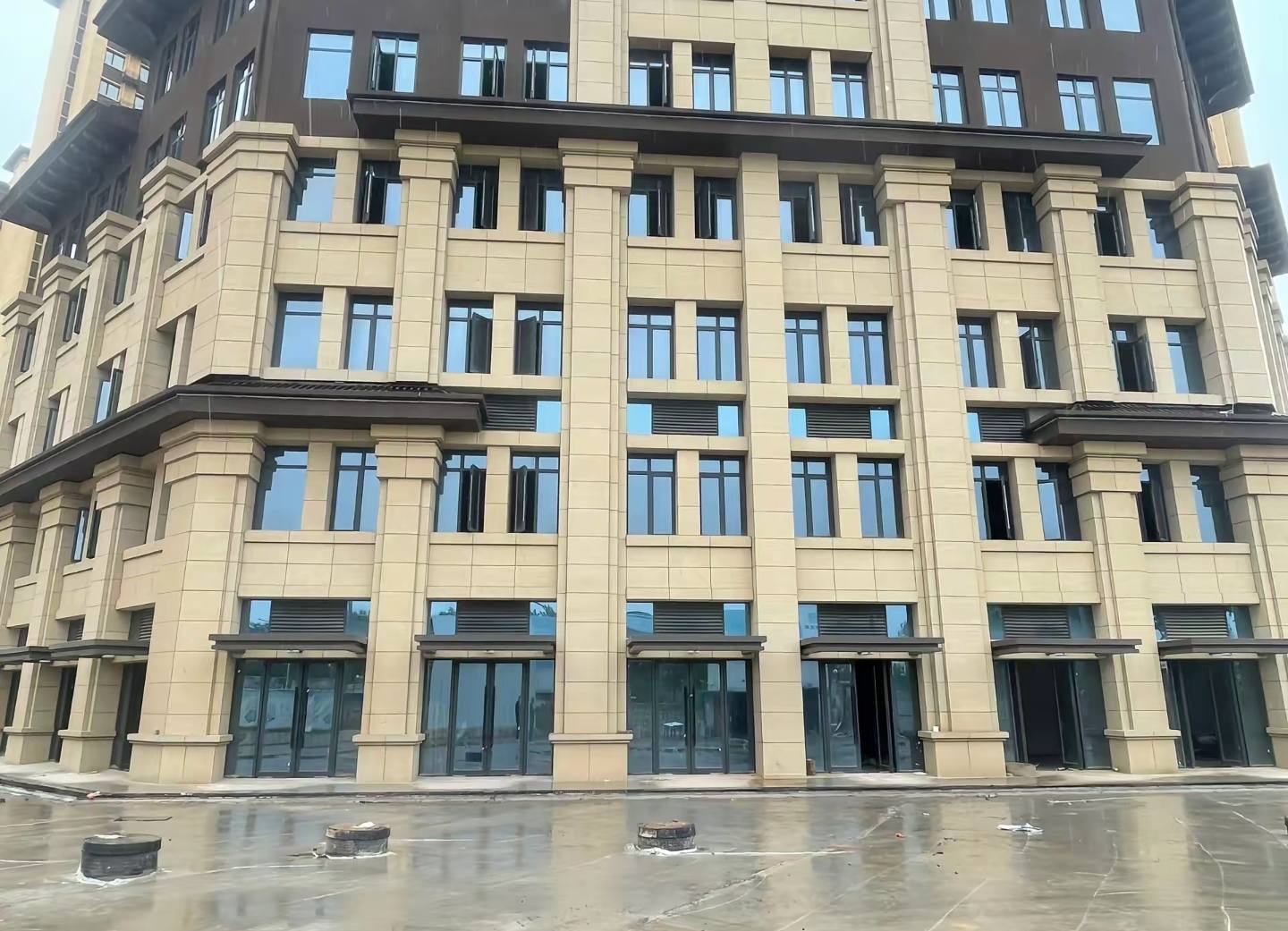 遂宁 黄金麻花岗岩荔枝面小区外墙干挂