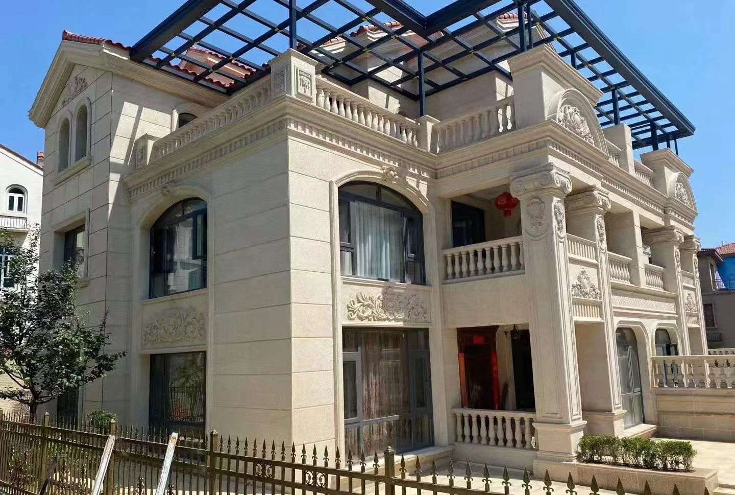 遂宁 黄金麻花岗岩荔枝面别墅外墙干挂