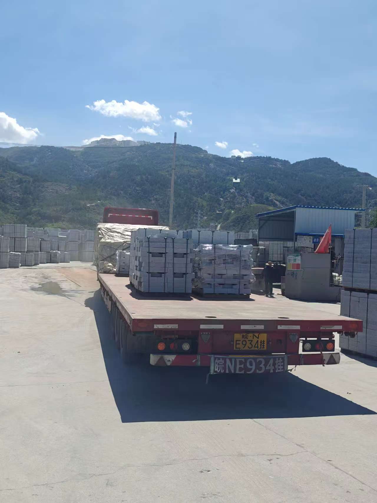 遂宁 芝麻白仿形路沿石，直形路沿石