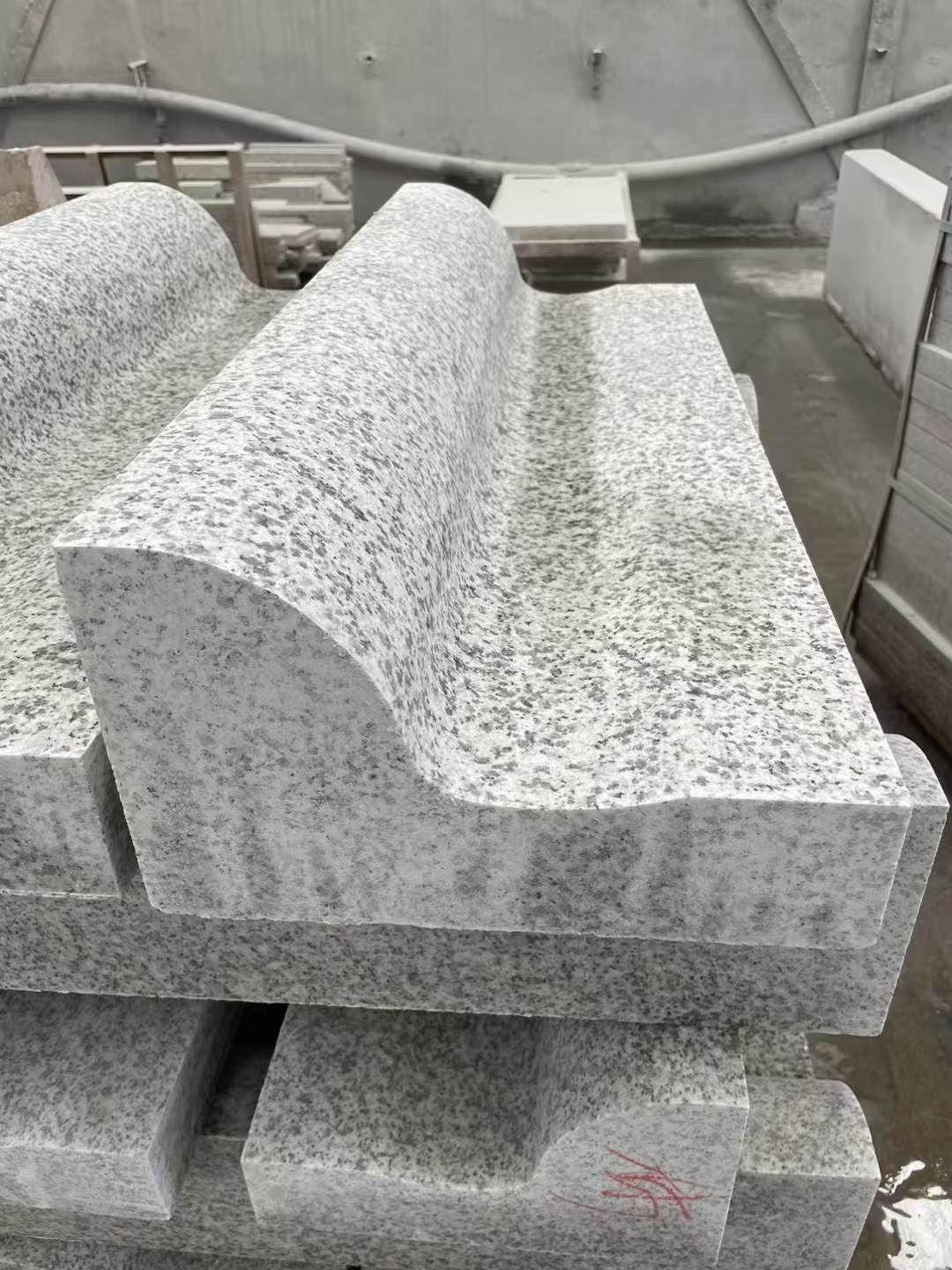 遂宁 白麻花岗岩S型路沿石，路侧石，马路牙子等