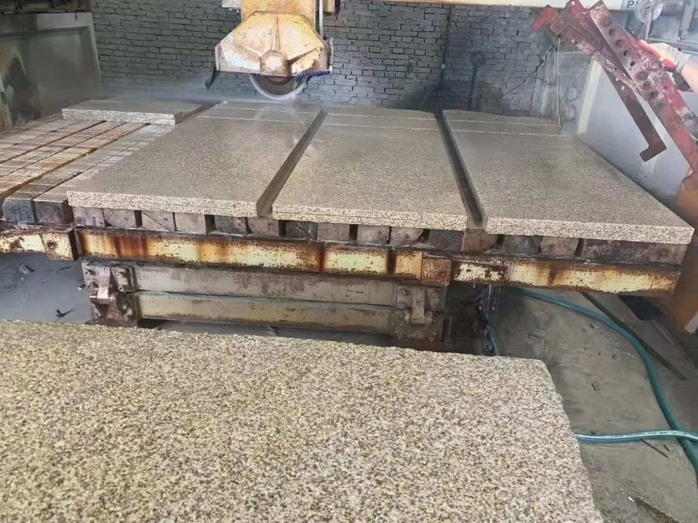 遂宁 黄金麻荔枝面成品板加工