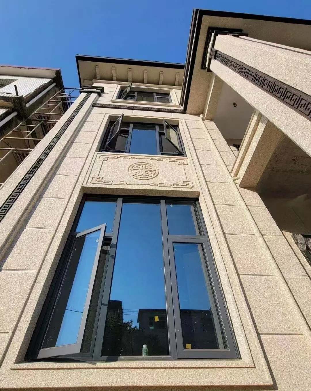 遂宁 黄金麻荔枝面别墅外墙干挂效果展示